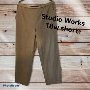Studio works 18 WS, taupe